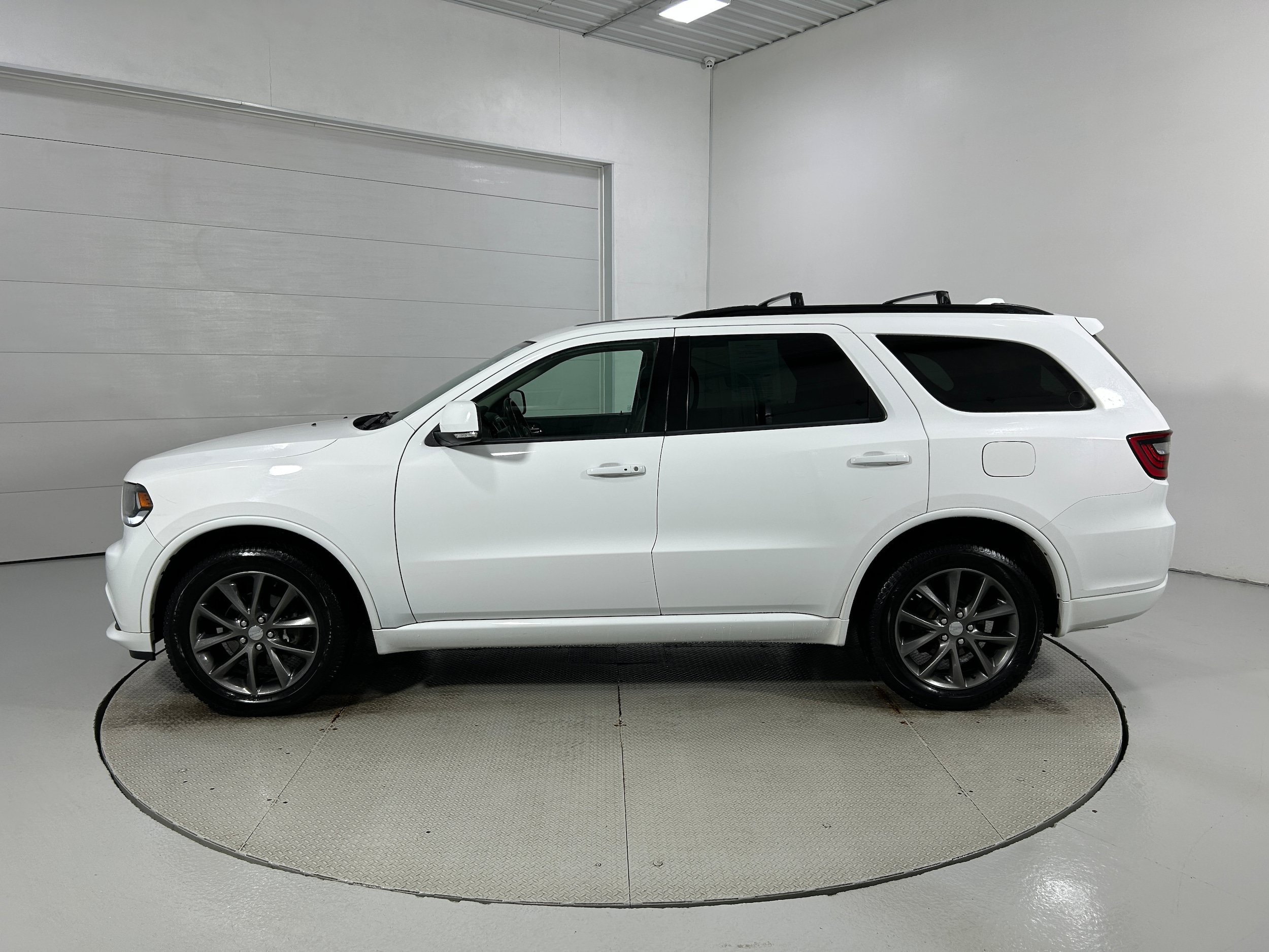 Used 2018 Dodge Durango GT w/ Premium Group AWD/4WD image 24