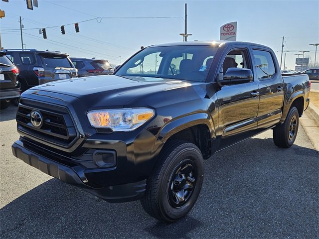 Used 2023 Toyota Tacoma SR image 3