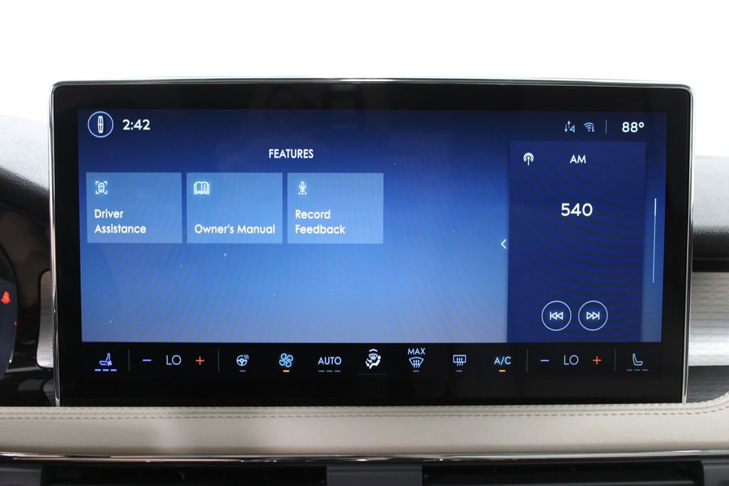 New 2026 Lincoln Corsair Premiere image 52