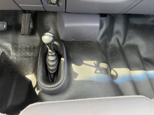 Used 2002 Dodge Ram 2500 Truck 4x4 Regular Cab image 12