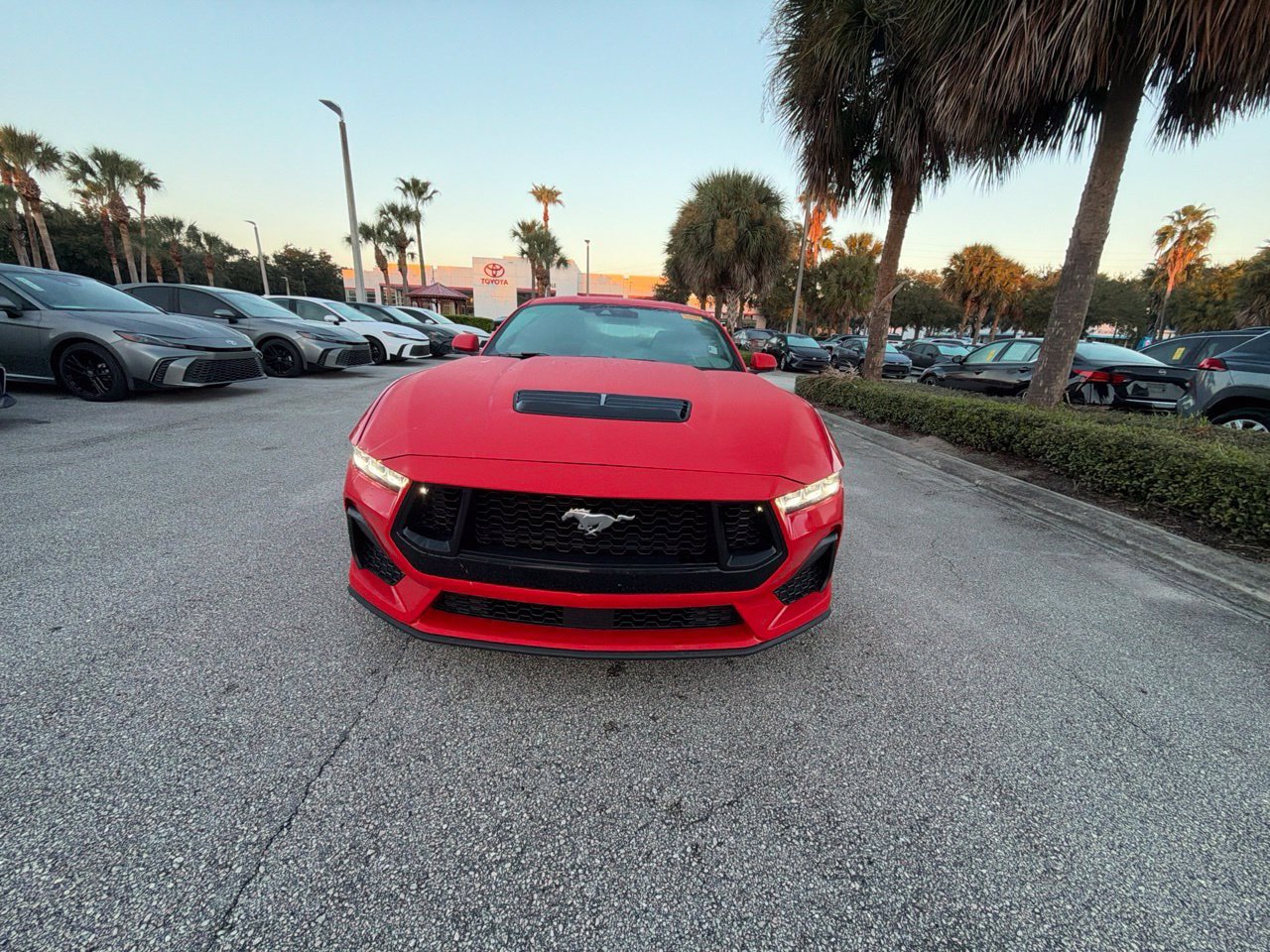 Used 2025 Ford Mustang GT Premium RWD image 5