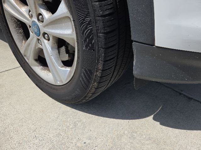 Used 2013 Ford Escape SE FWD image 7