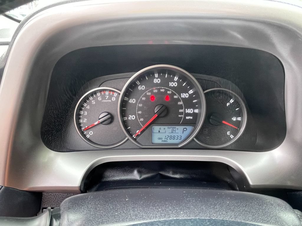 Used 2016 Toyota RAV4 LE AWD/4WD image 18