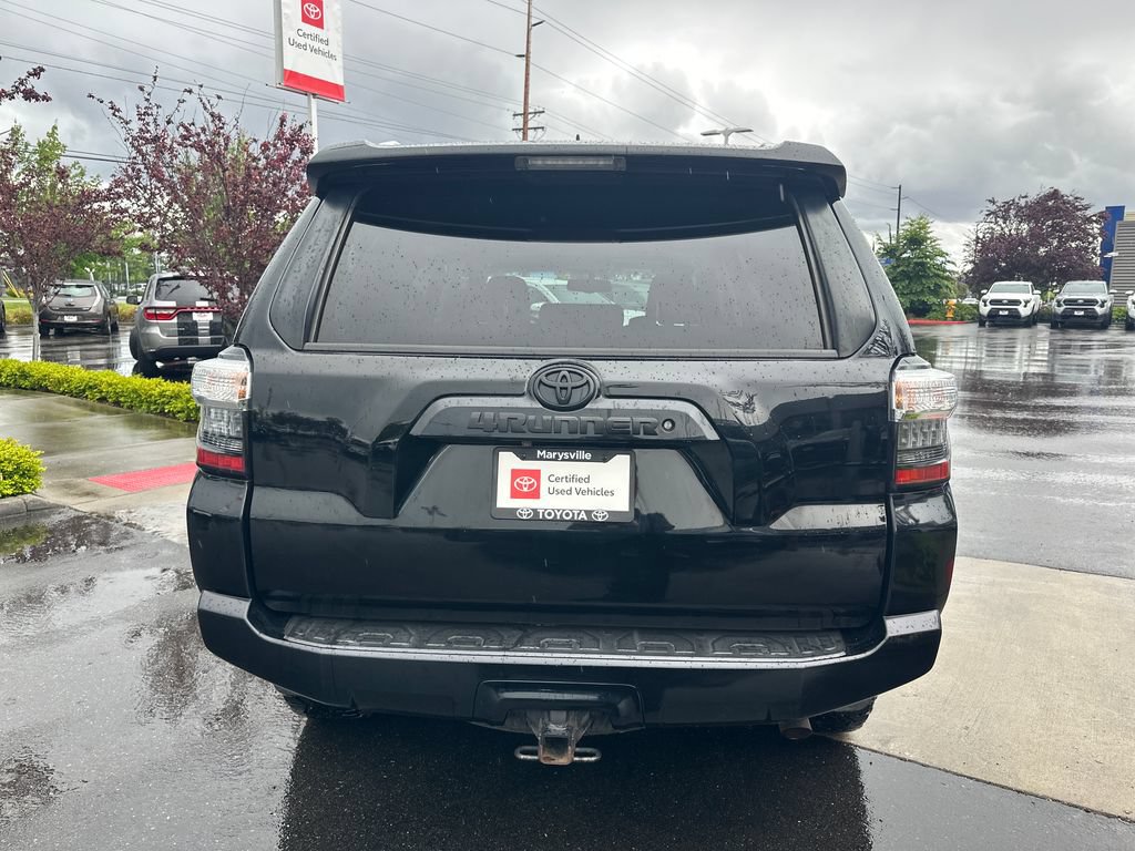 Certified 2016 Toyota 4Runner SR5 Premium AWD/4WD image 4