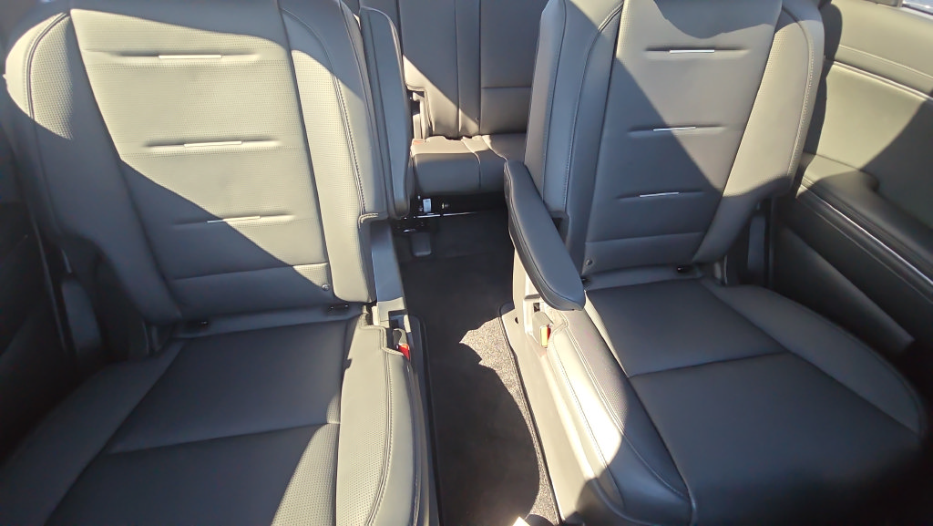 Certified 2026 Hyundai Palisade Calligraphy AWD/4WD image 10