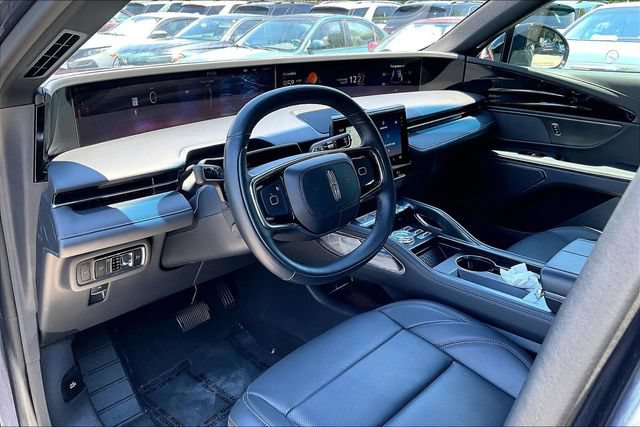 Used 2024 Lincoln Nautilus Premier w/ Jet Appearance Package AWD/4WD image 13