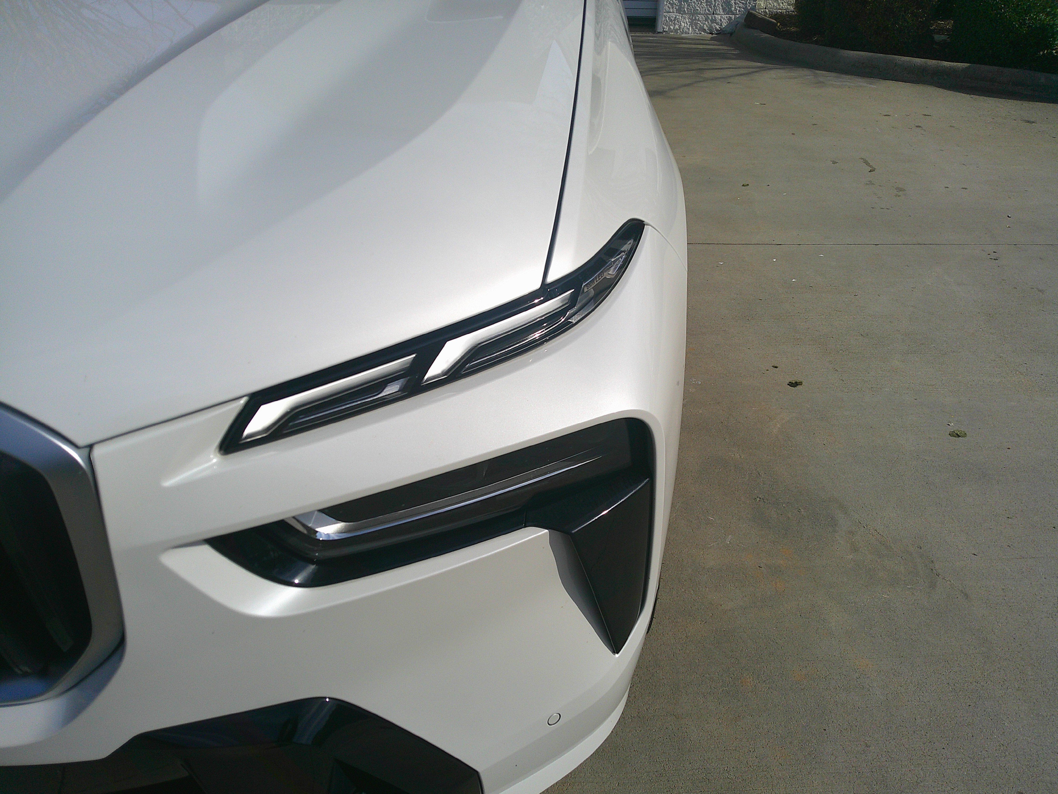 Certified 2025 BMW X7 M60i w/ Climate Comfort Package image 6