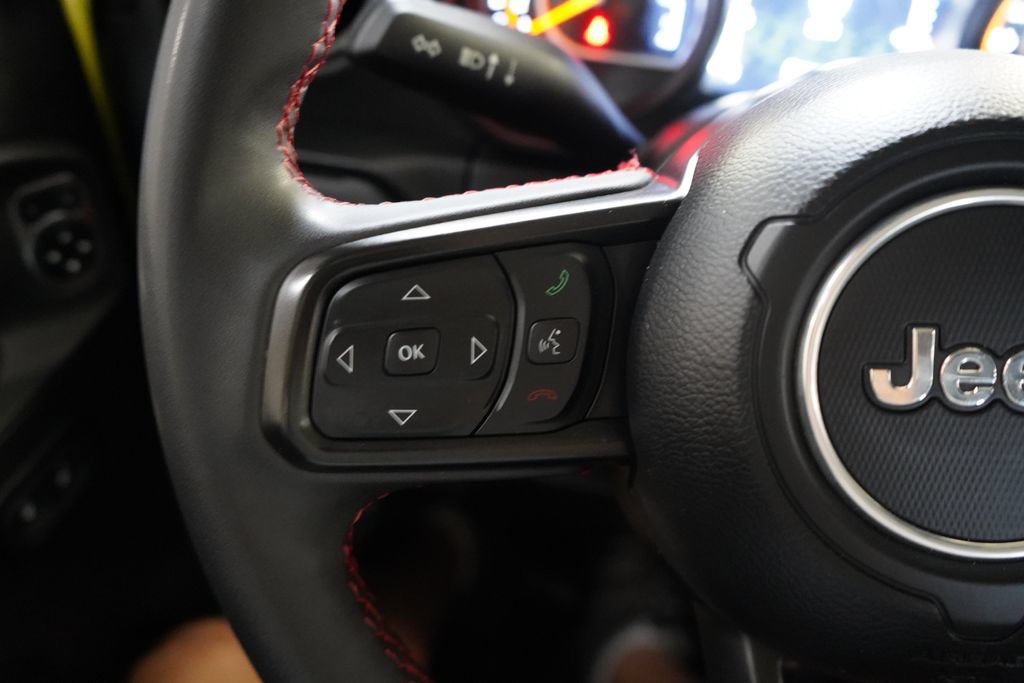 Used 2024 Jeep Wrangler Unlimited Rubicon AWD/4WD image 37