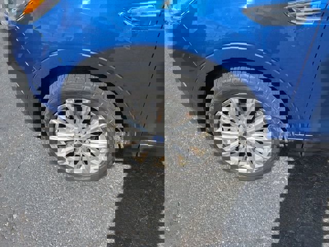 Used 2017 Ford Escape Titanium image 19