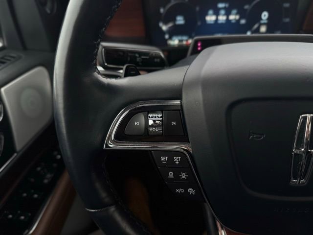 Used 2022 Lincoln Navigator Reserve image 33