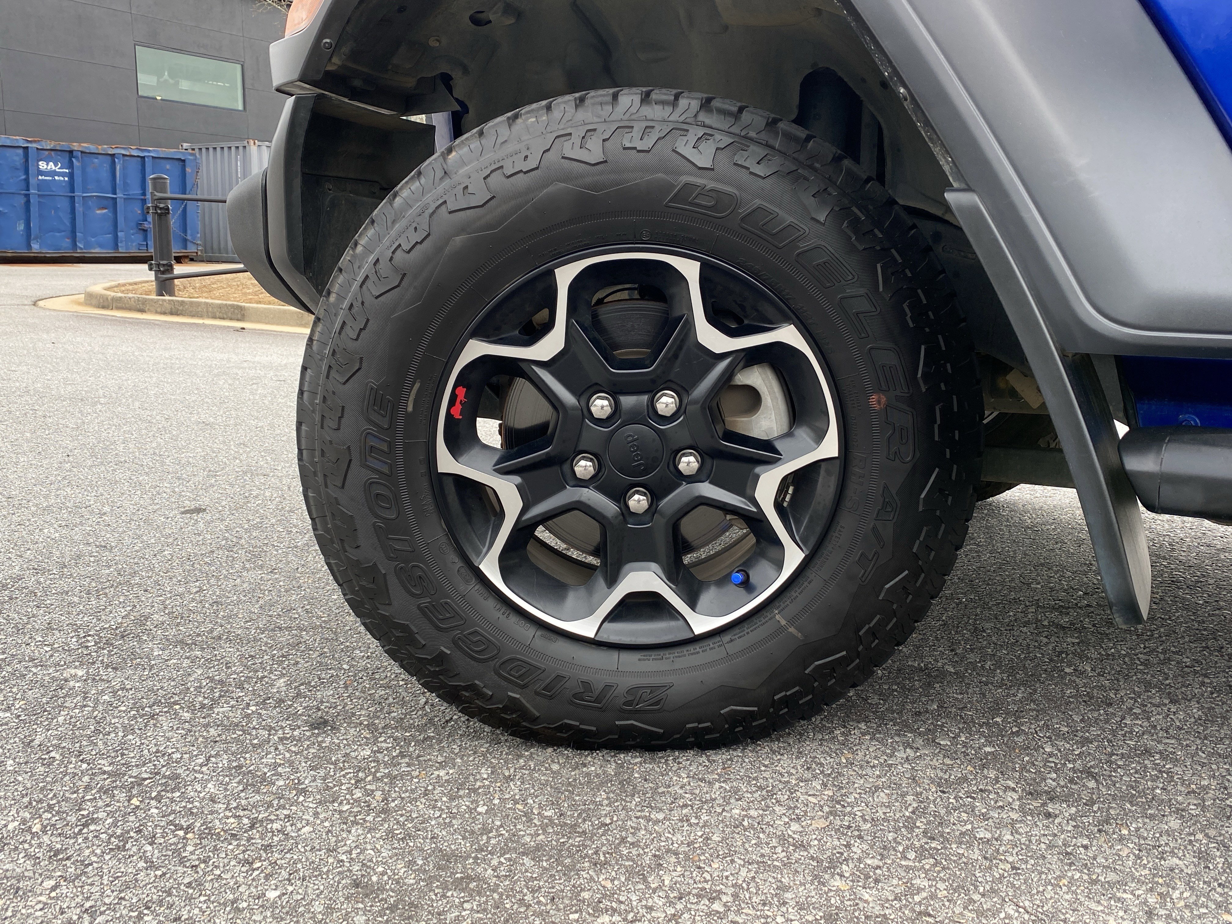 Used 2019 Jeep Wrangler Sport image 16