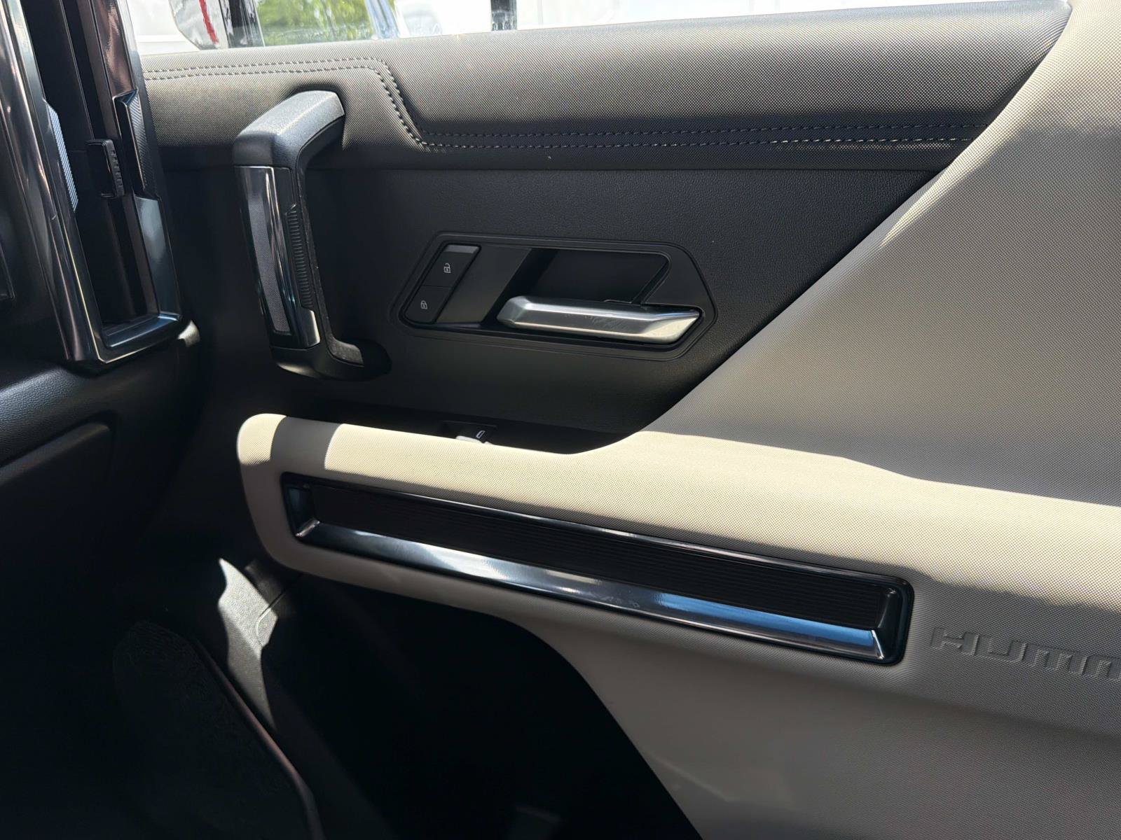 Used 2026 GMC Hummer EV SUV AWD/4WD image 24