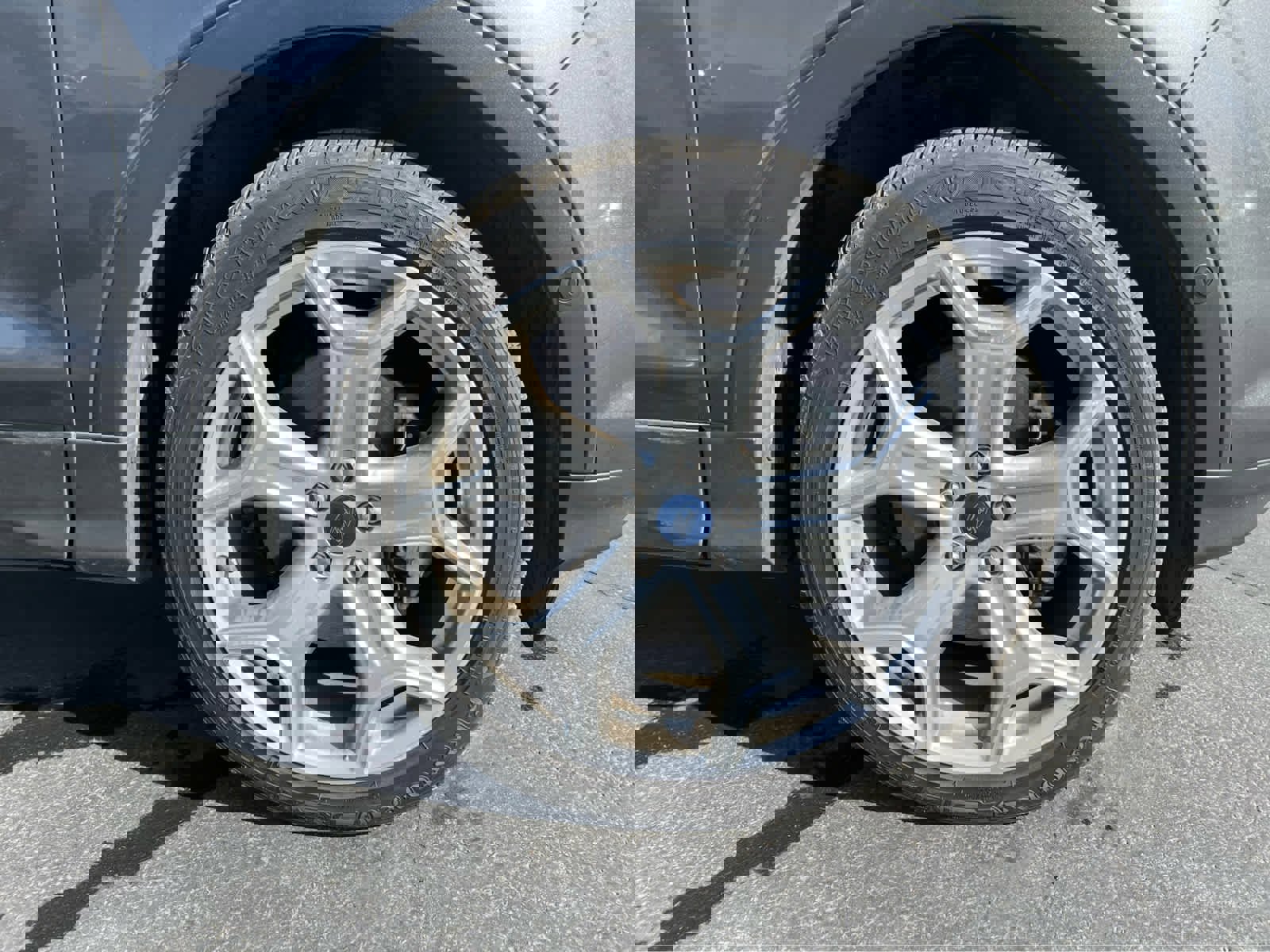 Used 2019 Ford Escape Titanium image 16