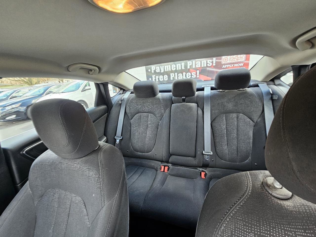 Used 2016 Chrysler 200 LX image 18
