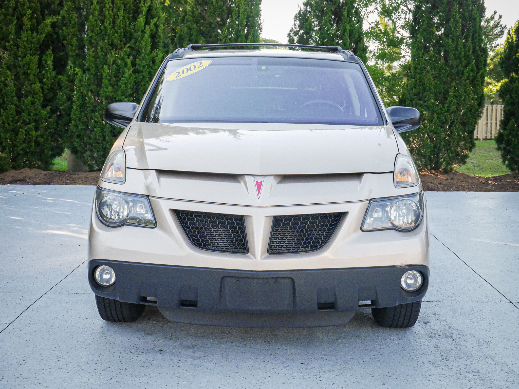 Used 2002 Pontiac Aztek 2WD image 3