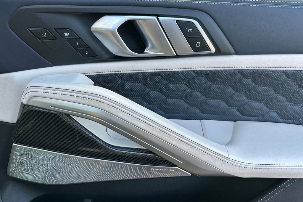 Used 2020 BMW X6 M Competition w/ Executive Package image 19