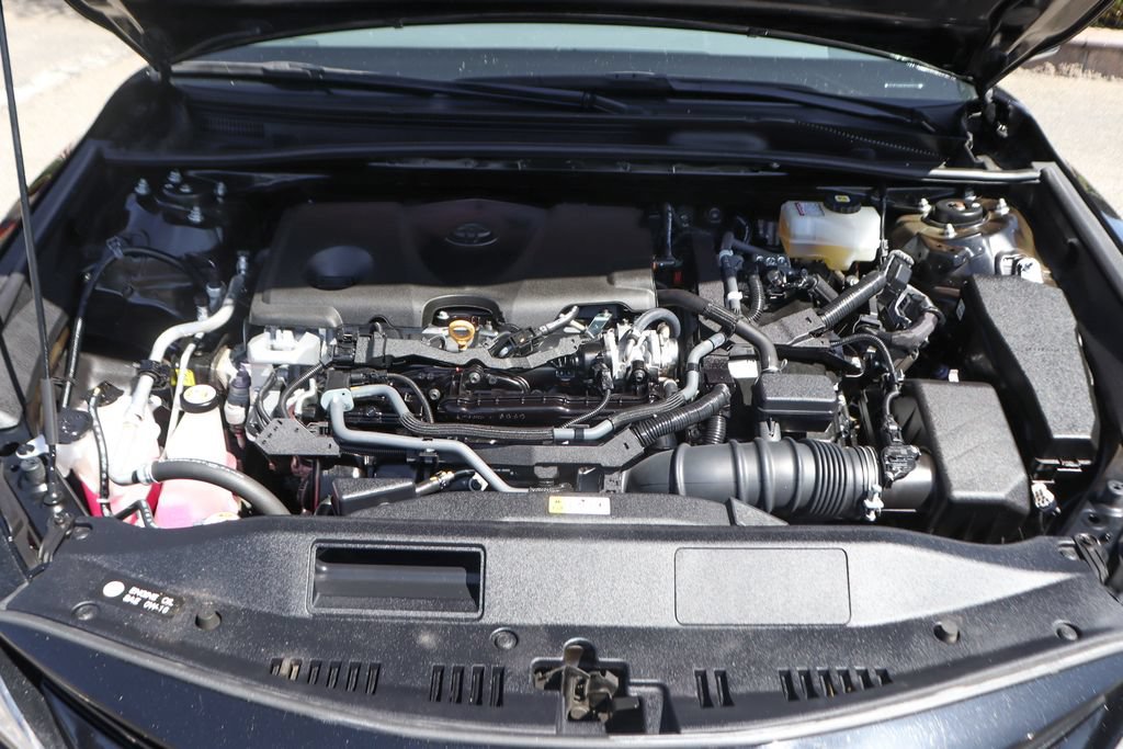 Used 2023 Toyota Camry XLE FWD image 13