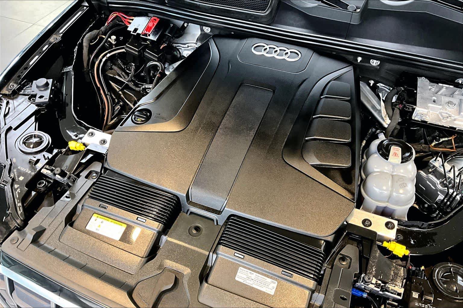Certified 2023 Audi Q7 2.0T Premium w/ Convenience Package AWD/4WD image 30