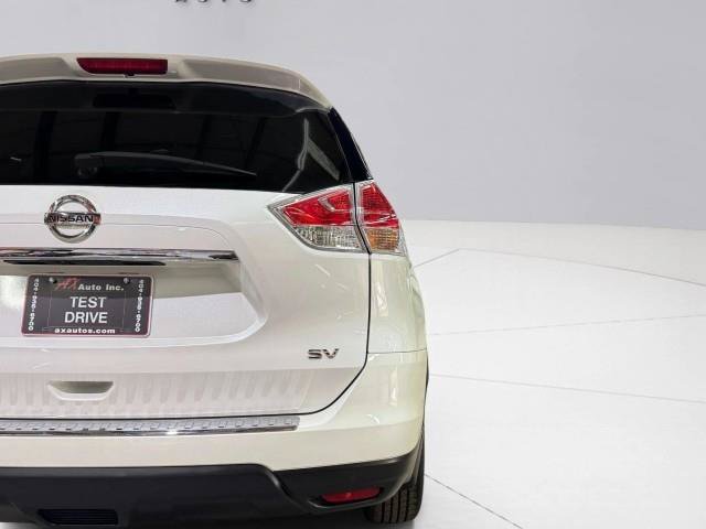 Used 2016 Nissan Rogue SV FWD image 21