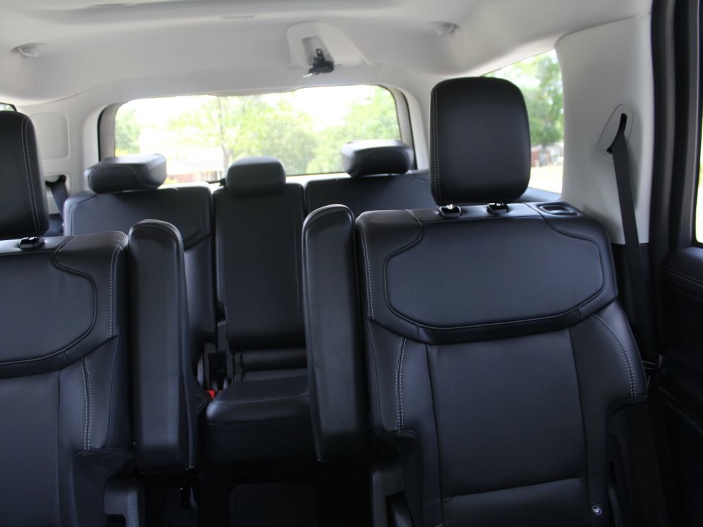 New 2026 Ford Expedition Platinum image 21