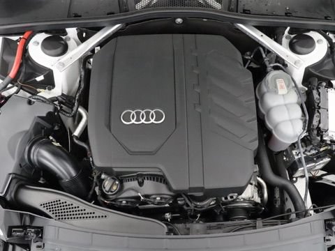 Used 2023 Audi A4 2.0T Premium w/ Convenience Package AWD/4WD image 11