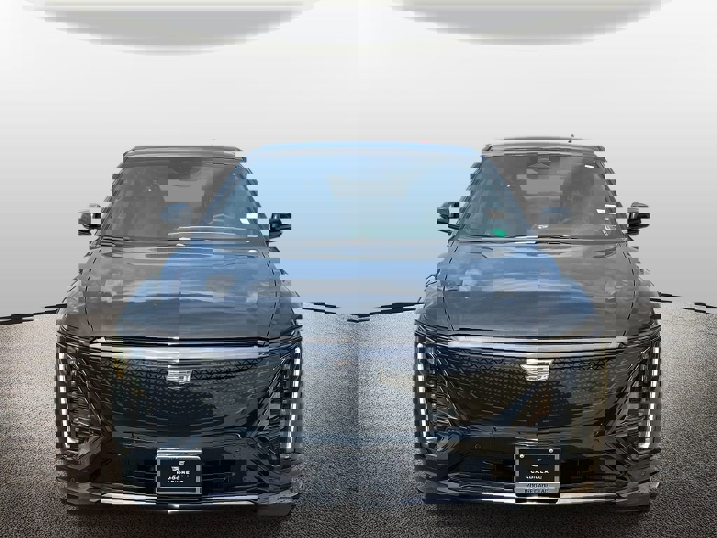 New 2025 Cadillac Lyriq Sport w/ LPO, Floor Liner Package image 6