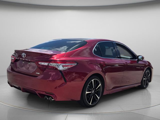 Used 2018 Toyota Camry XSE FWD image 8