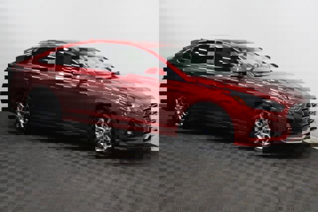 Used 2019 Hyundai Sonata SE image 1