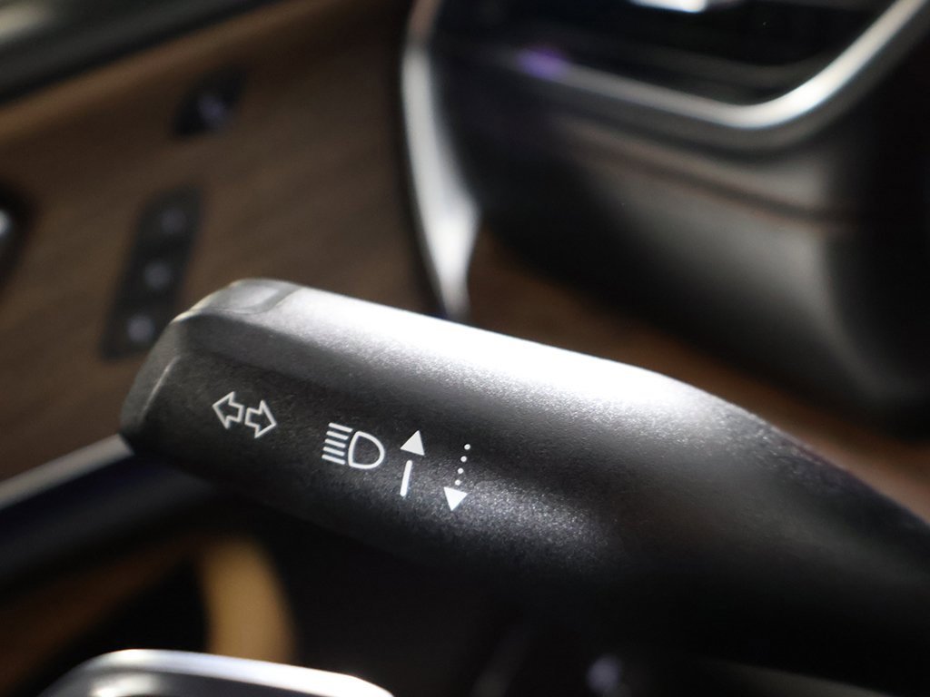 Used 2024 Jeep Grand Cherokee L Summit w/ Advanced Protech Group IV image 51