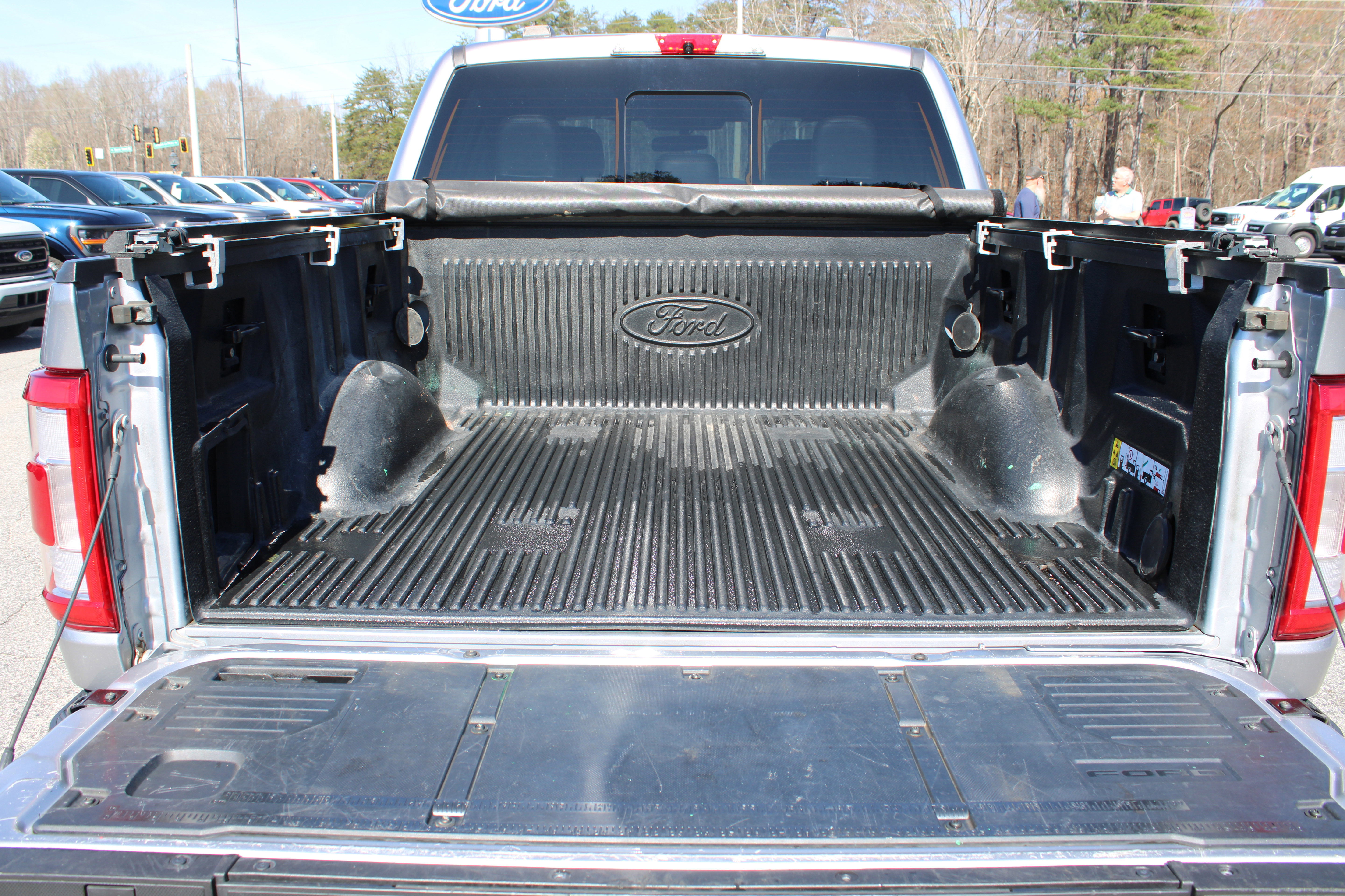 Used 2022 Ford F150 Platinum w/ Equipment Group 701A High image 13