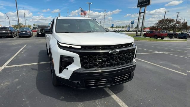 Used 2024 Chevrolet Traverse RS AWD/4WD image 3