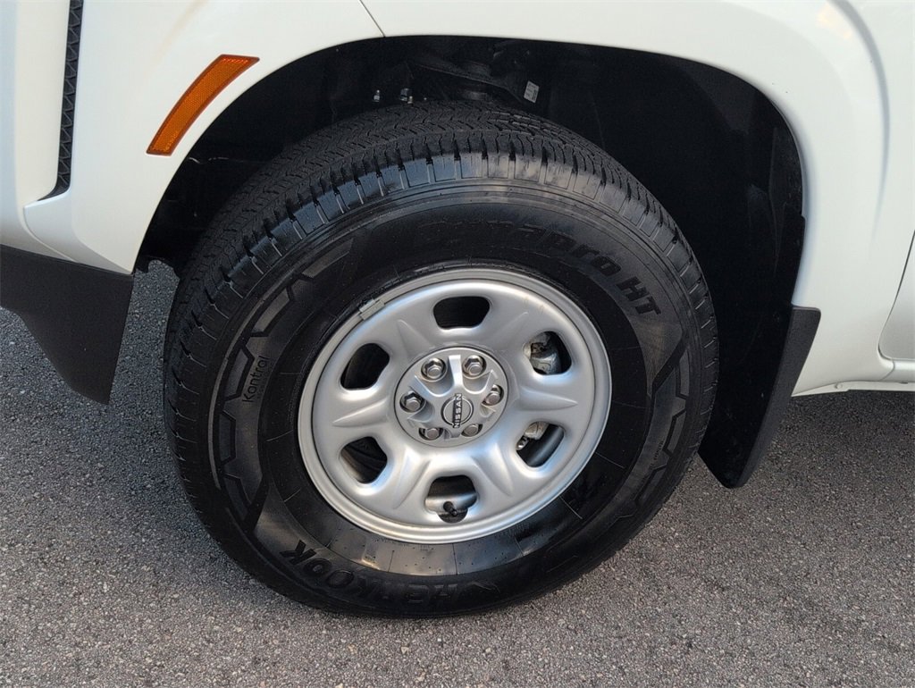 Used 2024 Nissan Frontier S w/ Technology Package image 5