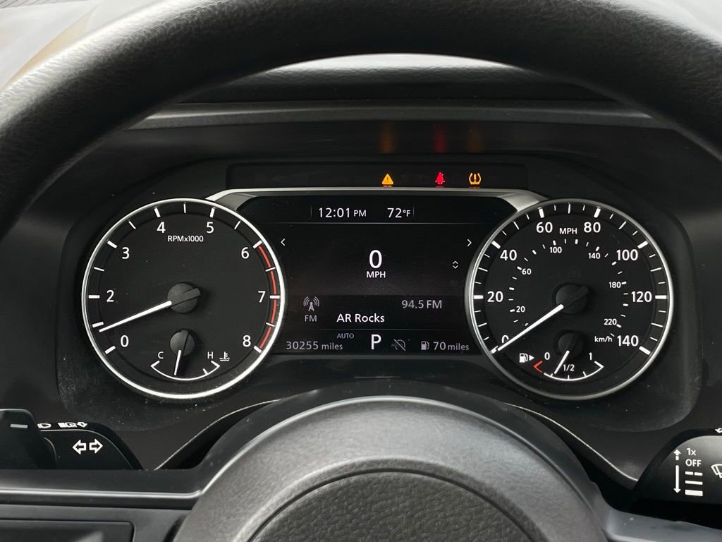 Used 2024 Nissan Rogue SV AWD/4WD image 16