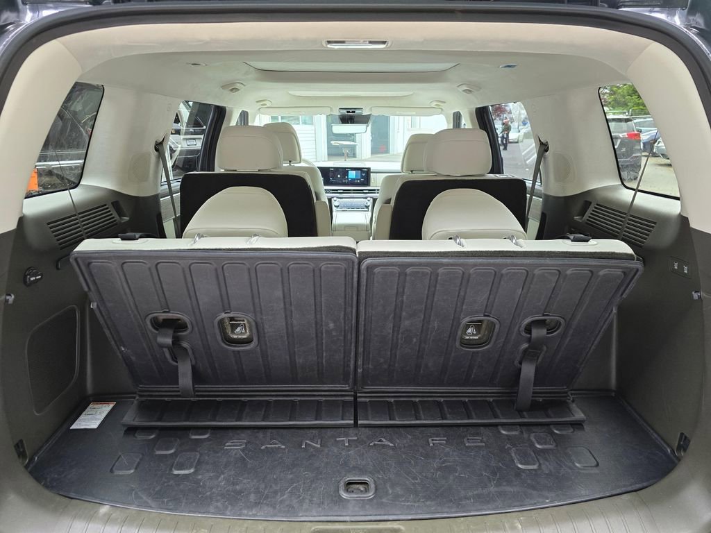 Used 2025 Hyundai Santa Fe Calligraphy AWD/4WD image 6