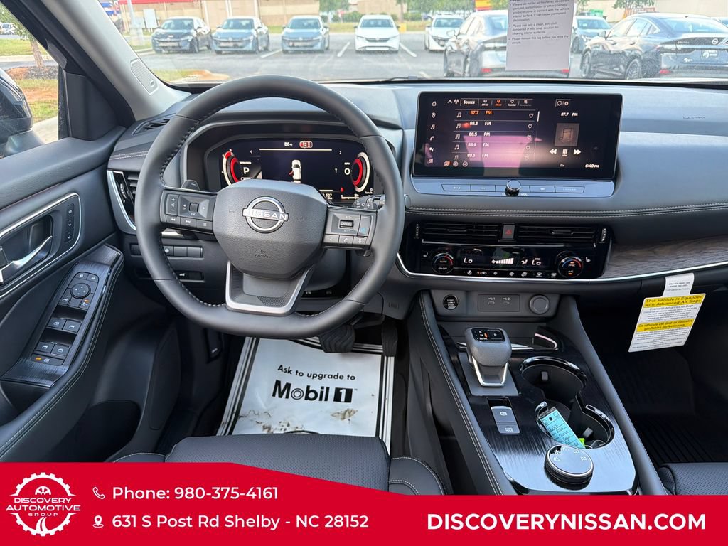 New 2026 Nissan Rogue Platinum AWD/4WD image 34