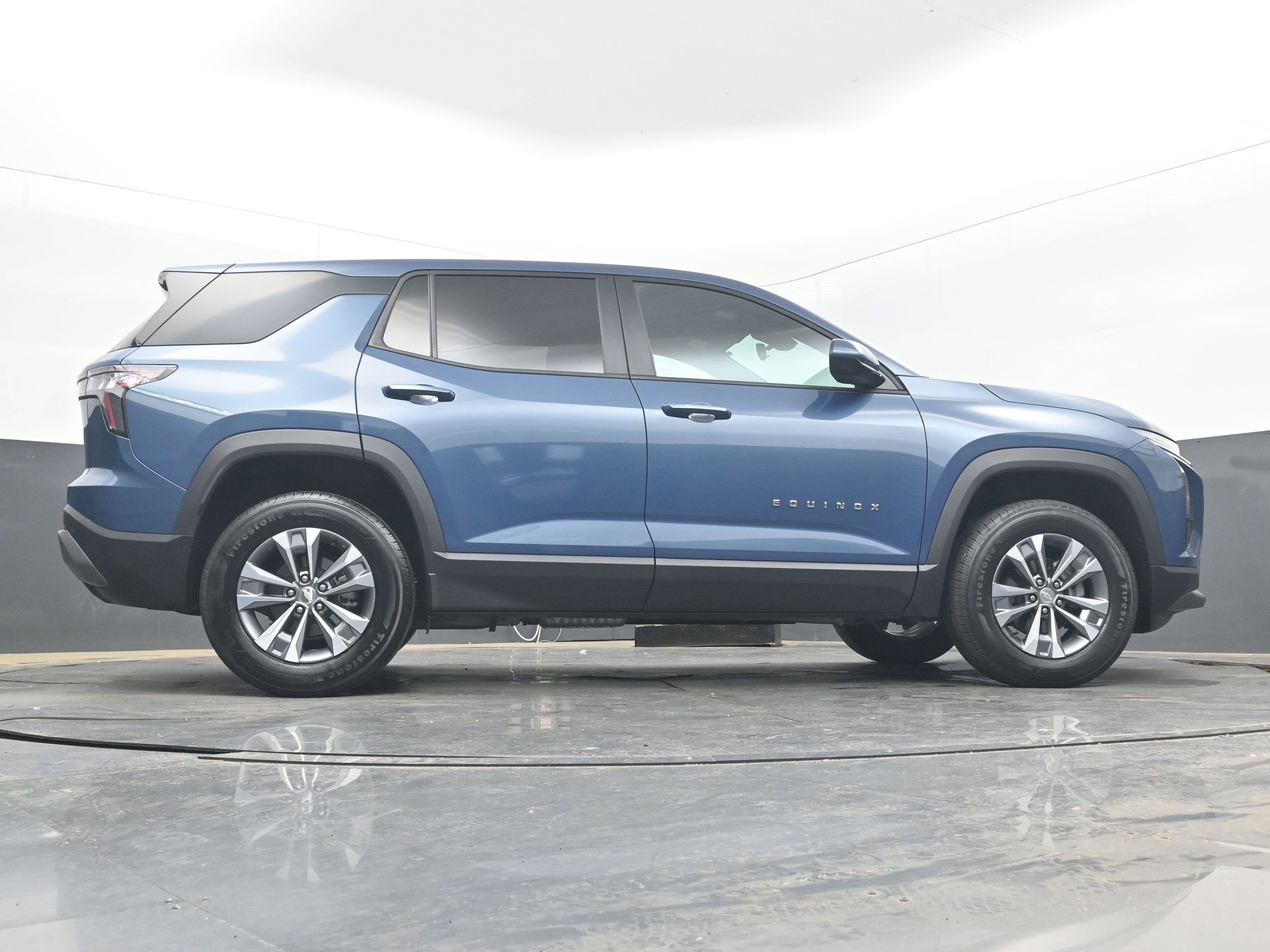Certified 2025 Chevrolet Equinox LT FWD image 27