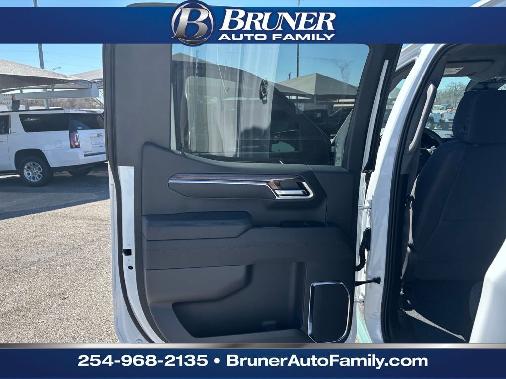 New 2026 Chevrolet Silverado 1500 LT w/ Z71 Off-Road Package image 13