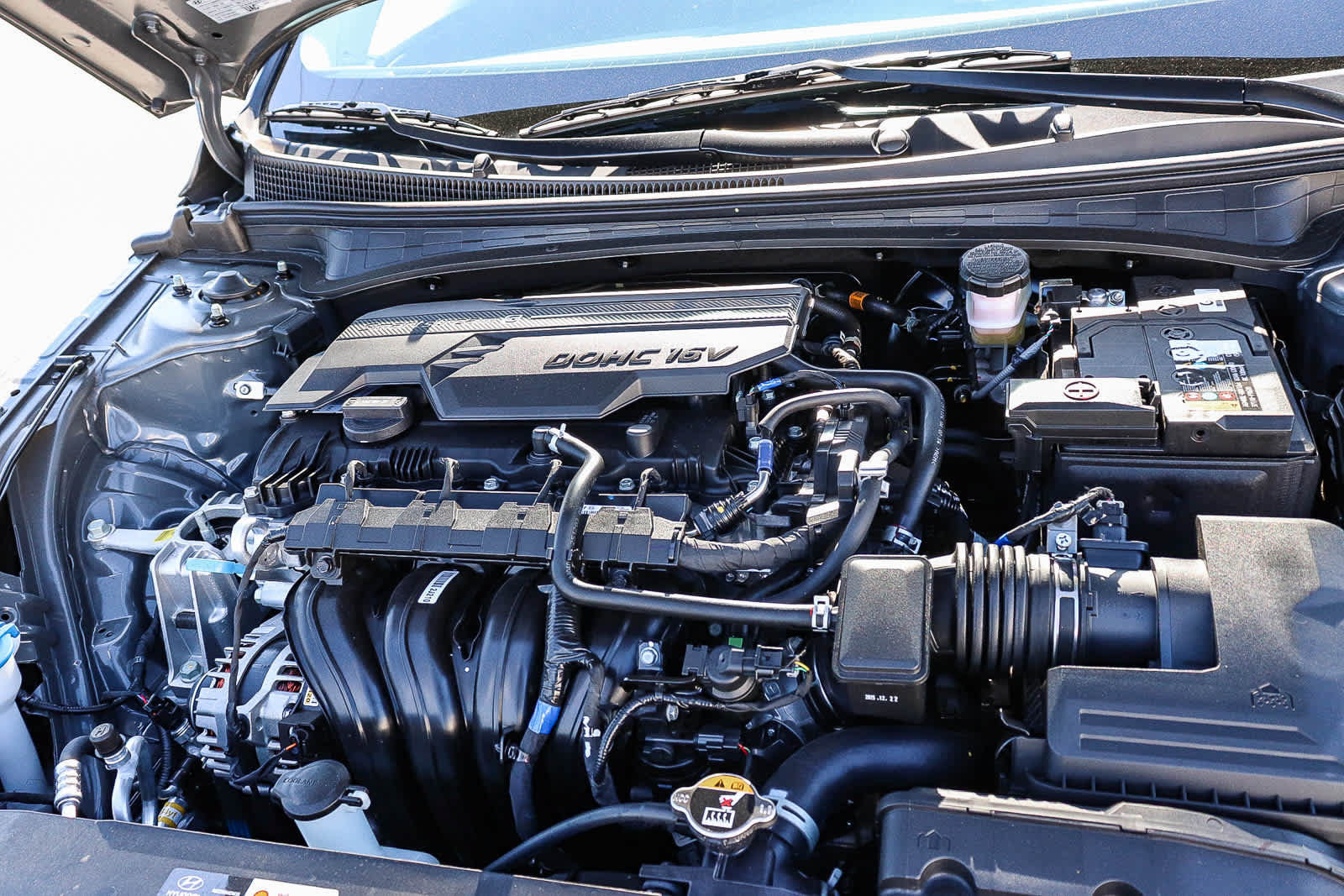 New 2026 Hyundai Elantra Limited FWD image 31