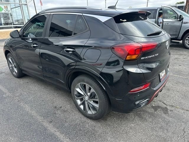 Certified 2022 Buick Encore GX Select w/ Advanced Technology Package FWD image 11