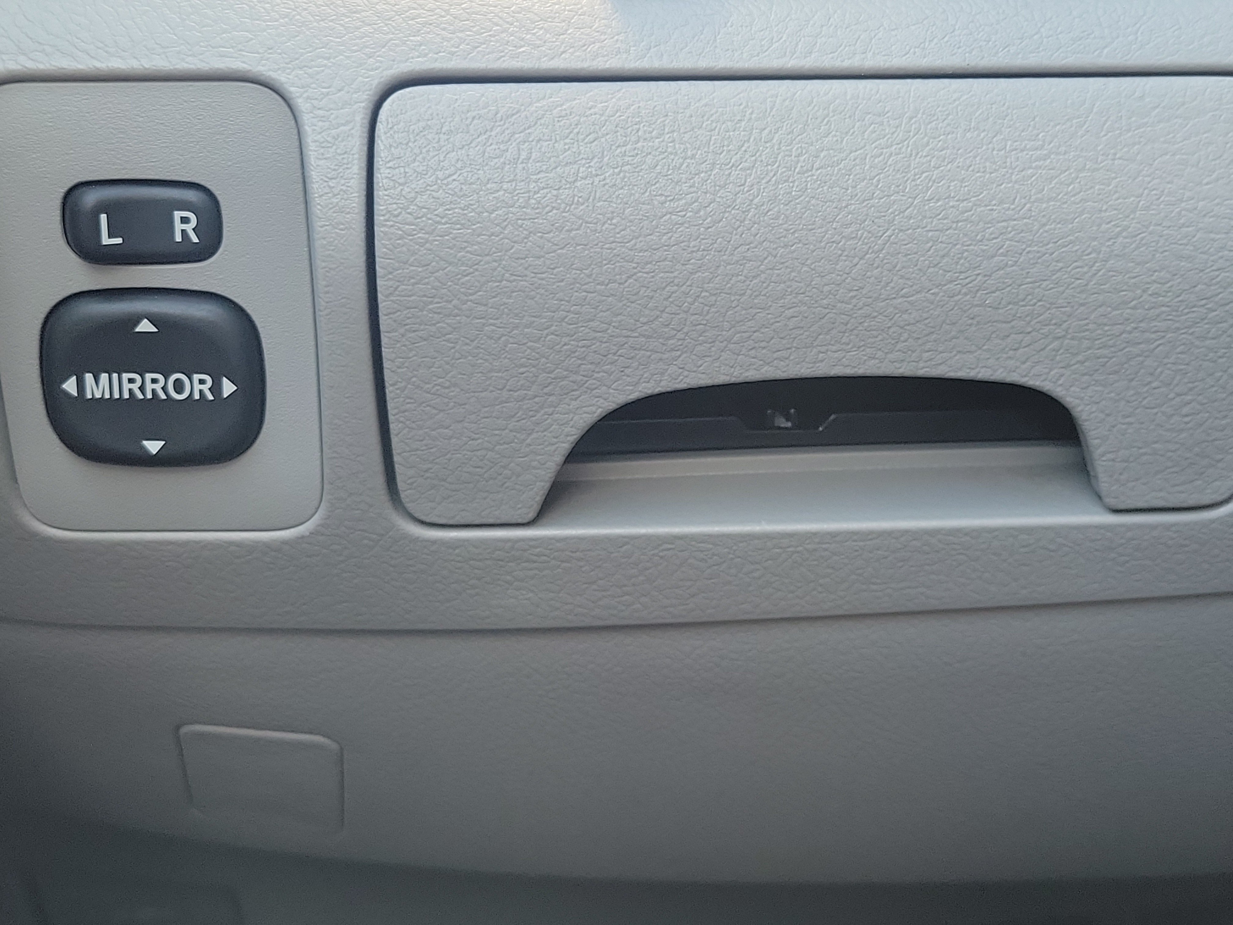 Used 2008 Toyota Camry LE FWD image 26