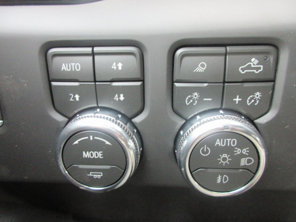 New 2026 GMC Sierra 2500 AT4X w/ AT4X AEV Edition image 19