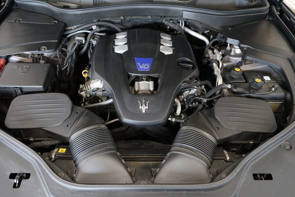 Used 2018 Maserati Levante S GranSport AWD/4WD image 54