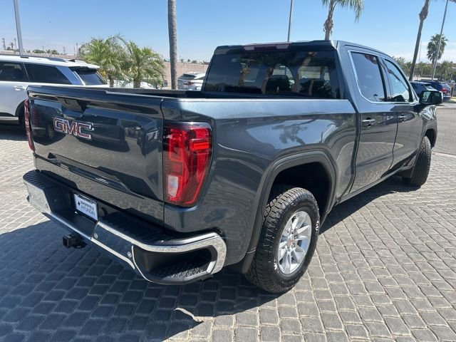 Used 2020 GMC Sierra 1500 SLE w/ SLE Value Package RWD image 4