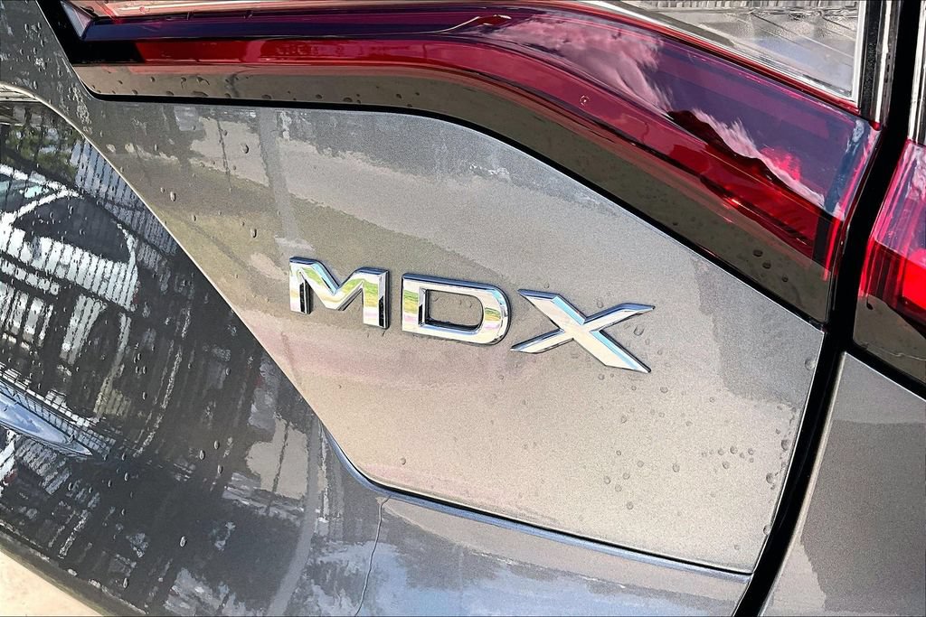 Certified 2026 Acura MDX w/ Technology Package FWD image 37