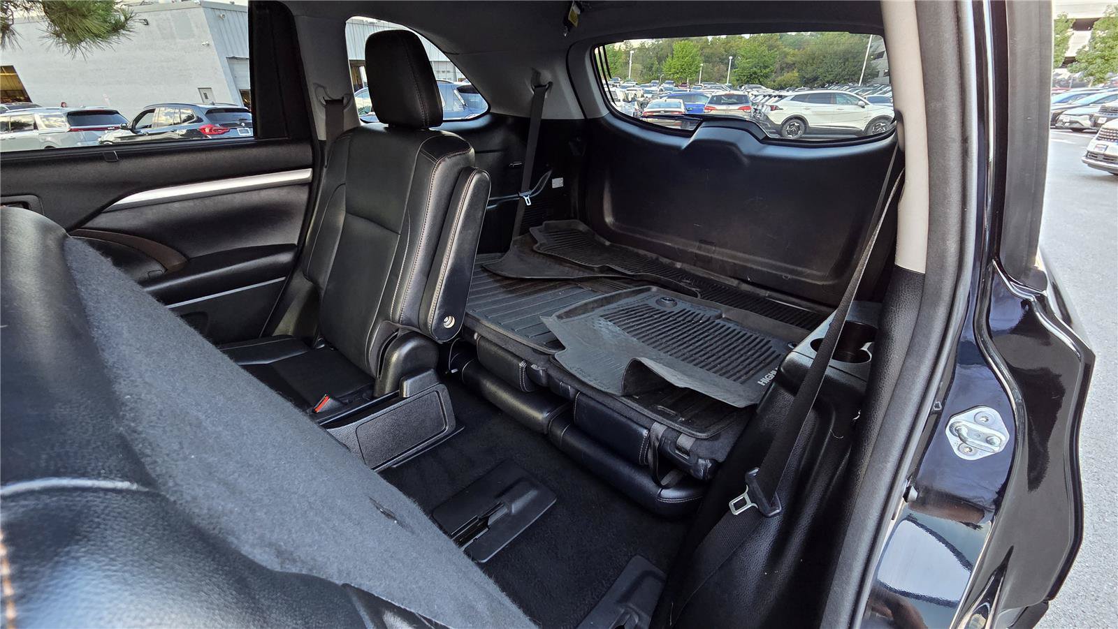 Used 2018 Toyota Highlander XLE AWD/4WD image 72