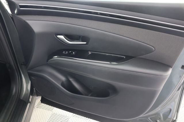 Certified 2024 Hyundai Tucson Limited AWD/4WD image 29