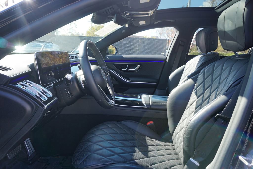 Certified 2022 Mercedes-Benz S 500 4MATIC image 9
