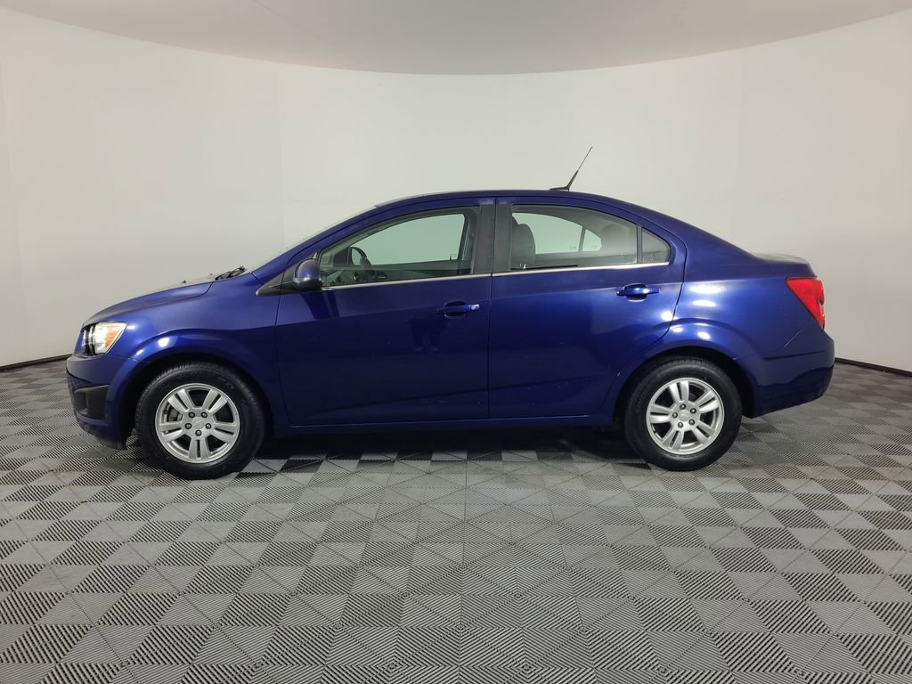 Used 2013 Chevrolet Sonic LT image 6