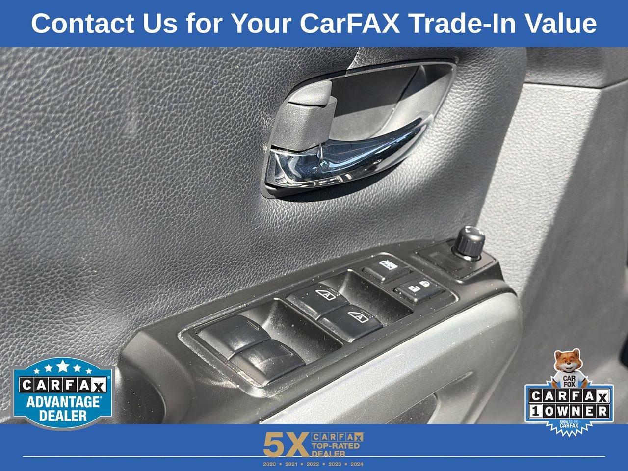 Used 2023 Nissan Titan SV RWD image 27