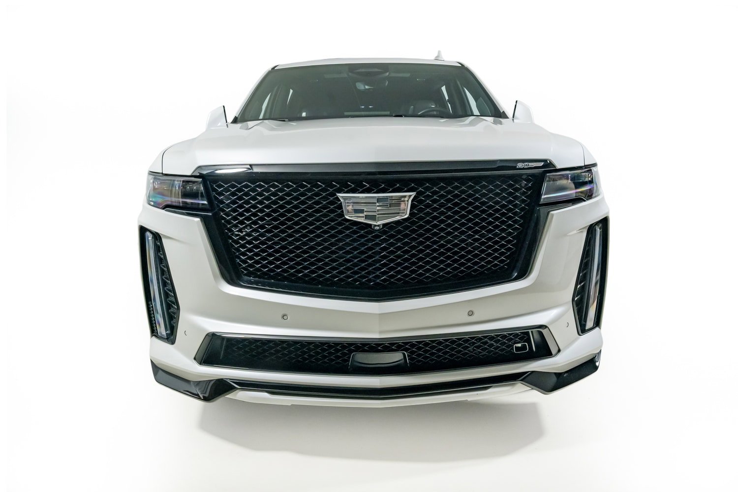 Used 2024 Cadillac Escalade ESV V w/ LPO, ONYX Package AWD/4WD image 6